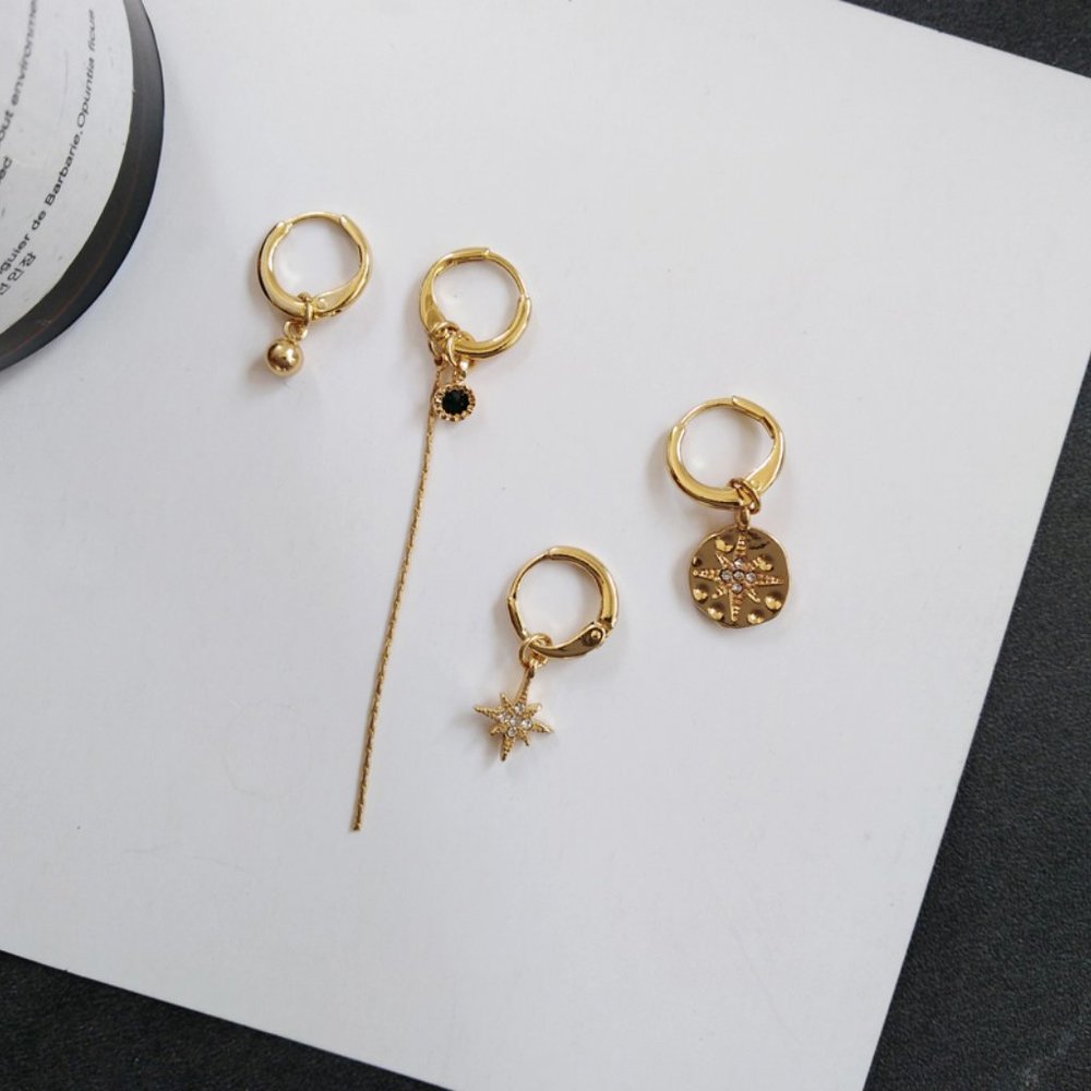 ❤️‍🔥𝕤𝕒𝕝𝕖❤️‍🔥 4 charm huggie earrings sets - Picture 6 of 13
